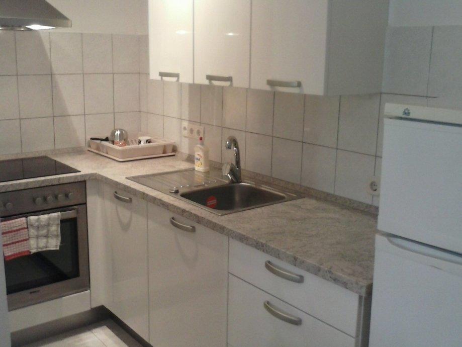 Studio * Cres